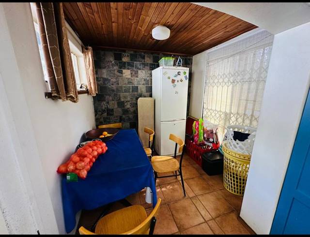 4 BEDROOM HOUSE FOR SALE IN BRAMLEY PARK